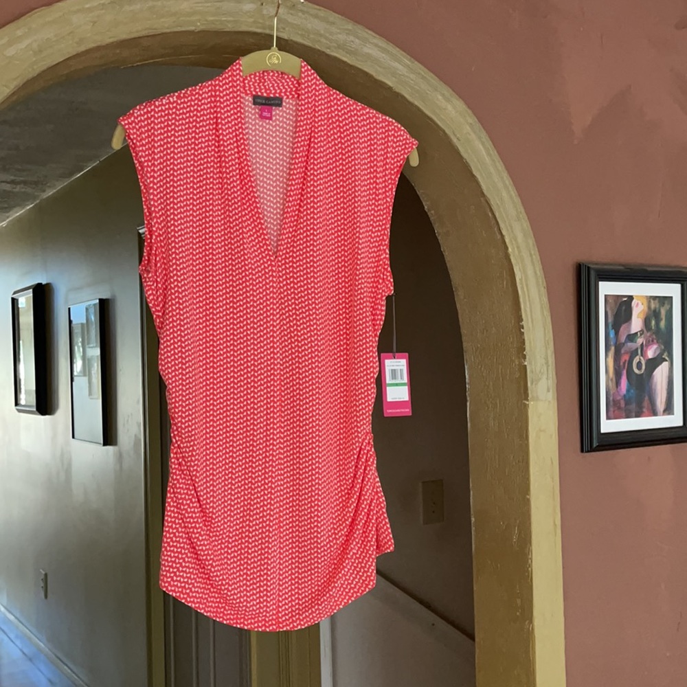 Vince Camuto top